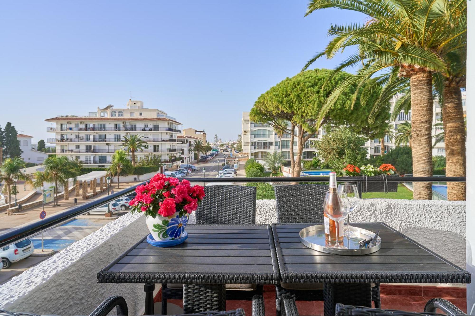 Ferienwohnung Spectacular Sea Views, 2 Bed,2 Bath Nerja Exterior foto
