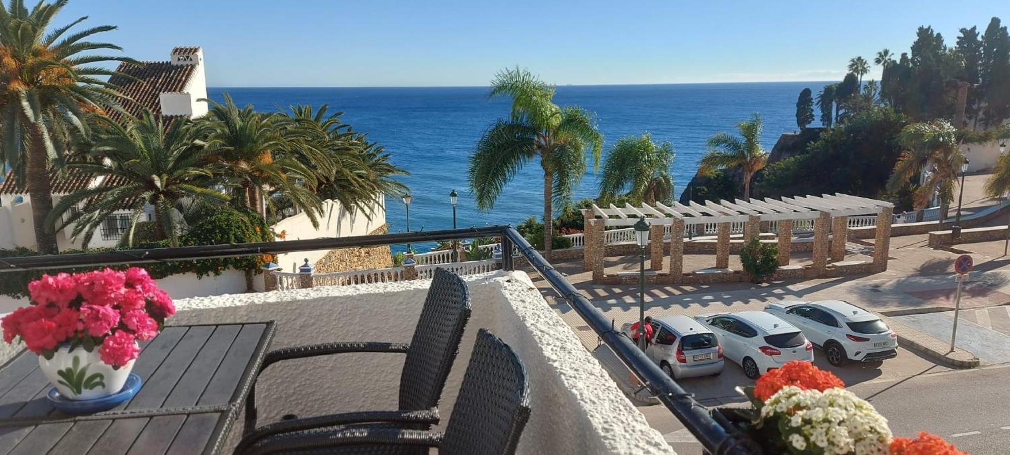 Ferienwohnung Spectacular Sea Views, 2 Bed,2 Bath Nerja Exterior foto